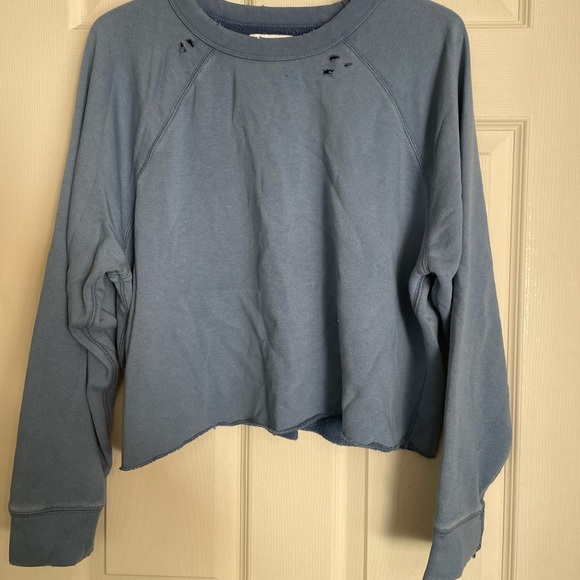 Distressed crop top sweater - Picture 1 of 1